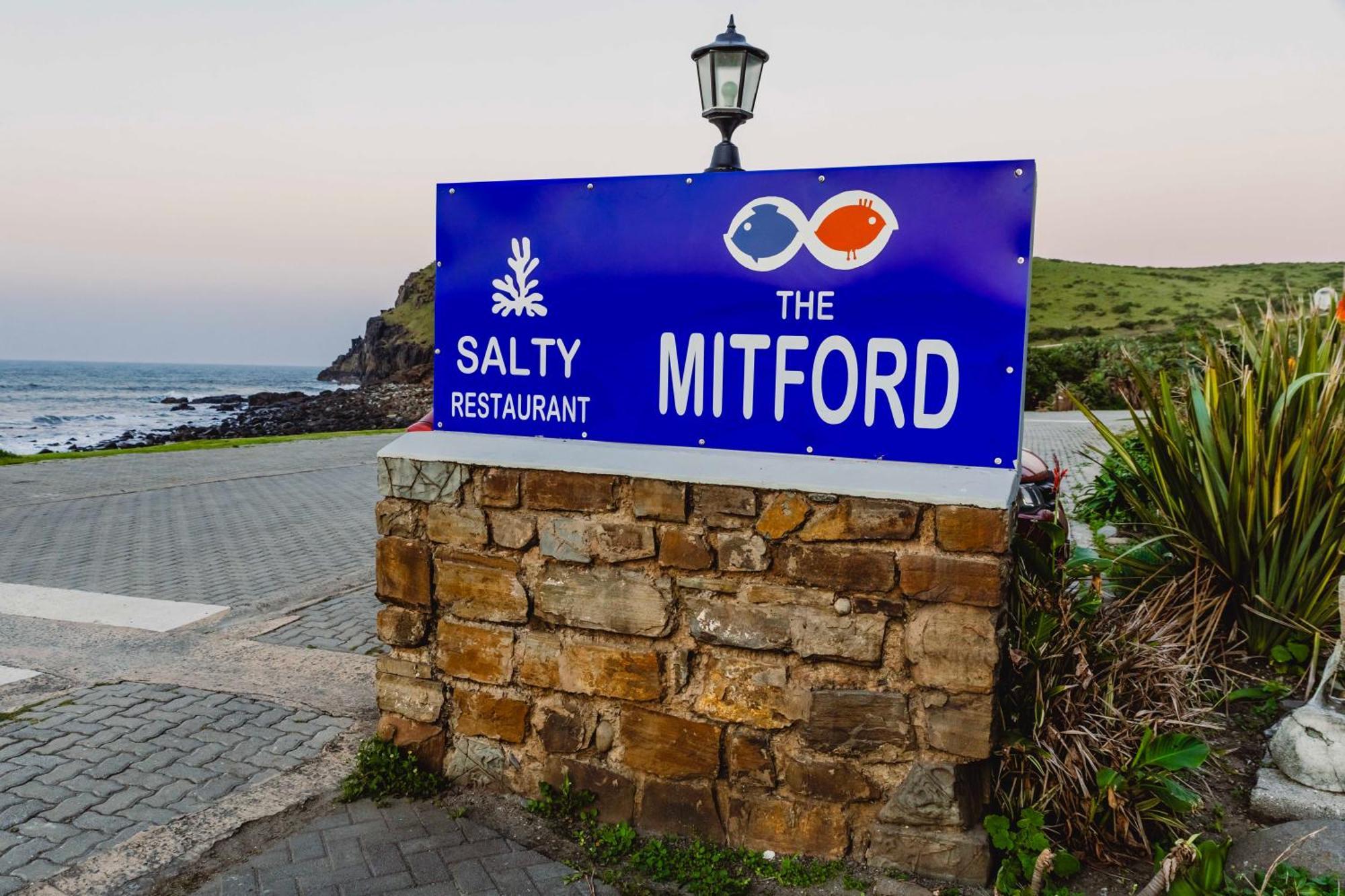 Mitford-On-Sea Aparthotel Morgan's Bay Exterior photo